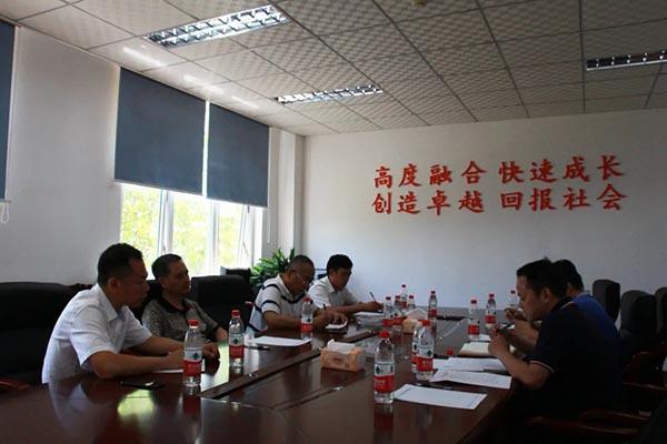 1-黎學勤一行到新能源南充公司調(diào)研指導工作.jpg 1-黎學勤一行到新能源南充公司調(diào)研指導工作.jpg